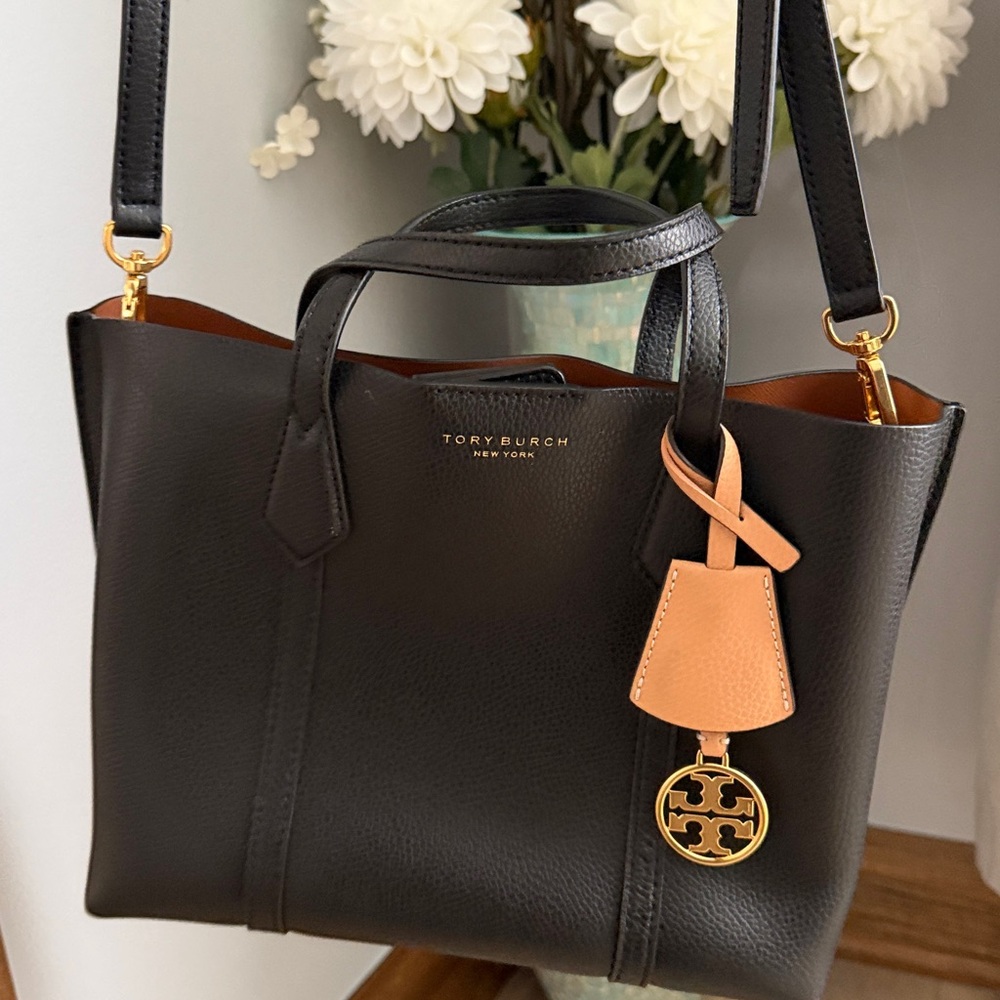 Tory Burch Black Leather Satchel with Tan Accent Tag - Picture 8 of 8